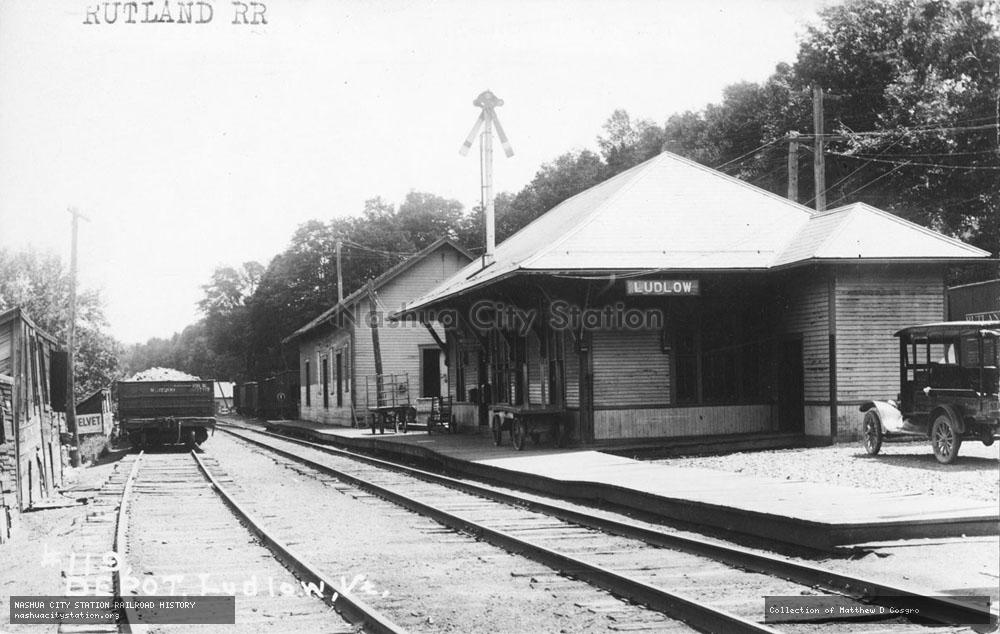 Postcard: Rutland Railroad Depot, Ludlow, Vermont